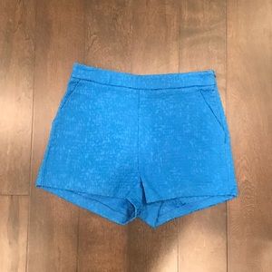 • ARDEN B HIGH WAATED SHORTS •